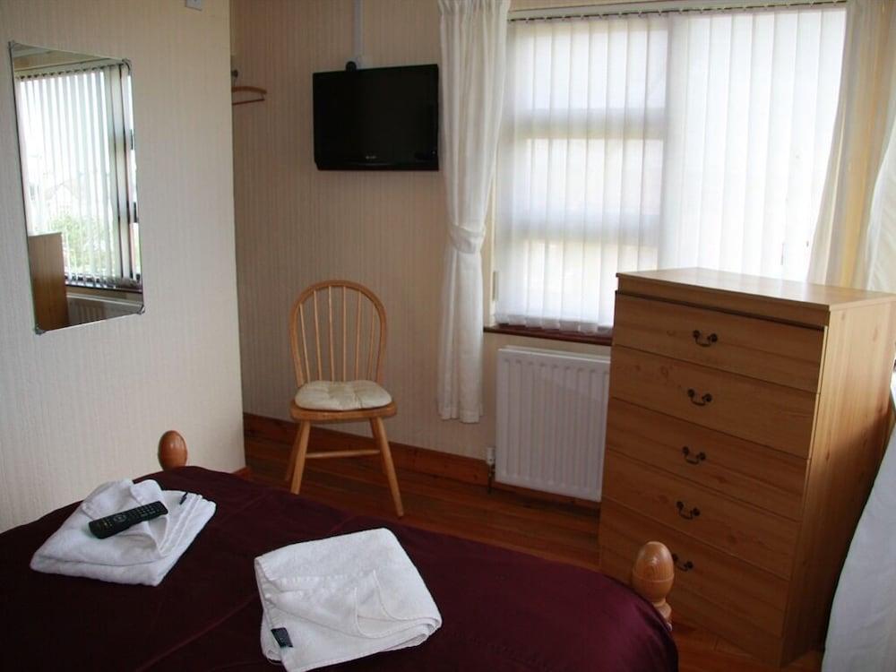 Brae-Mar B&B Portrush Exterior photo